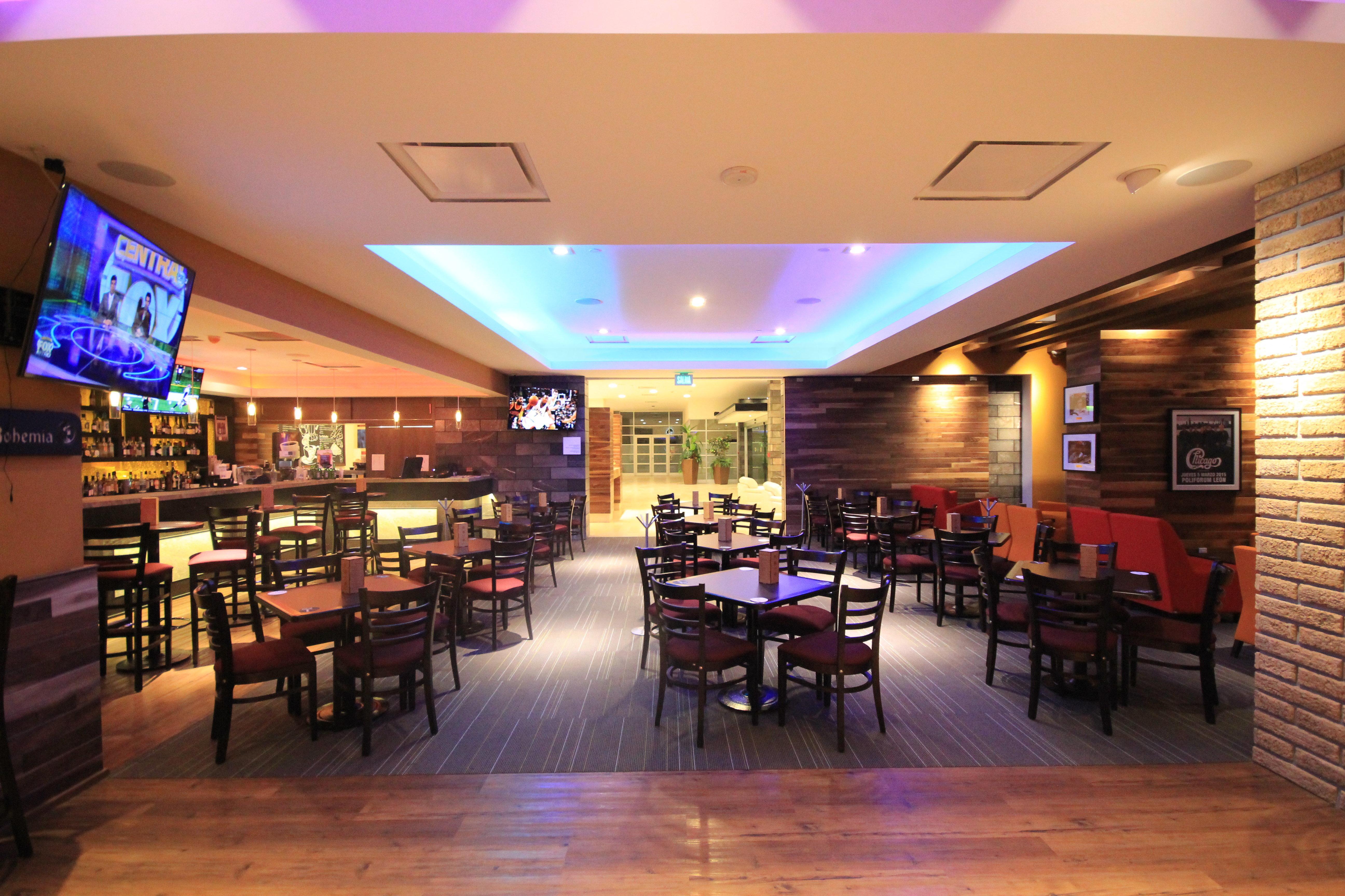 Holiday Inn & Suites Plaza Mayor By Ihg León Exteriér fotografie