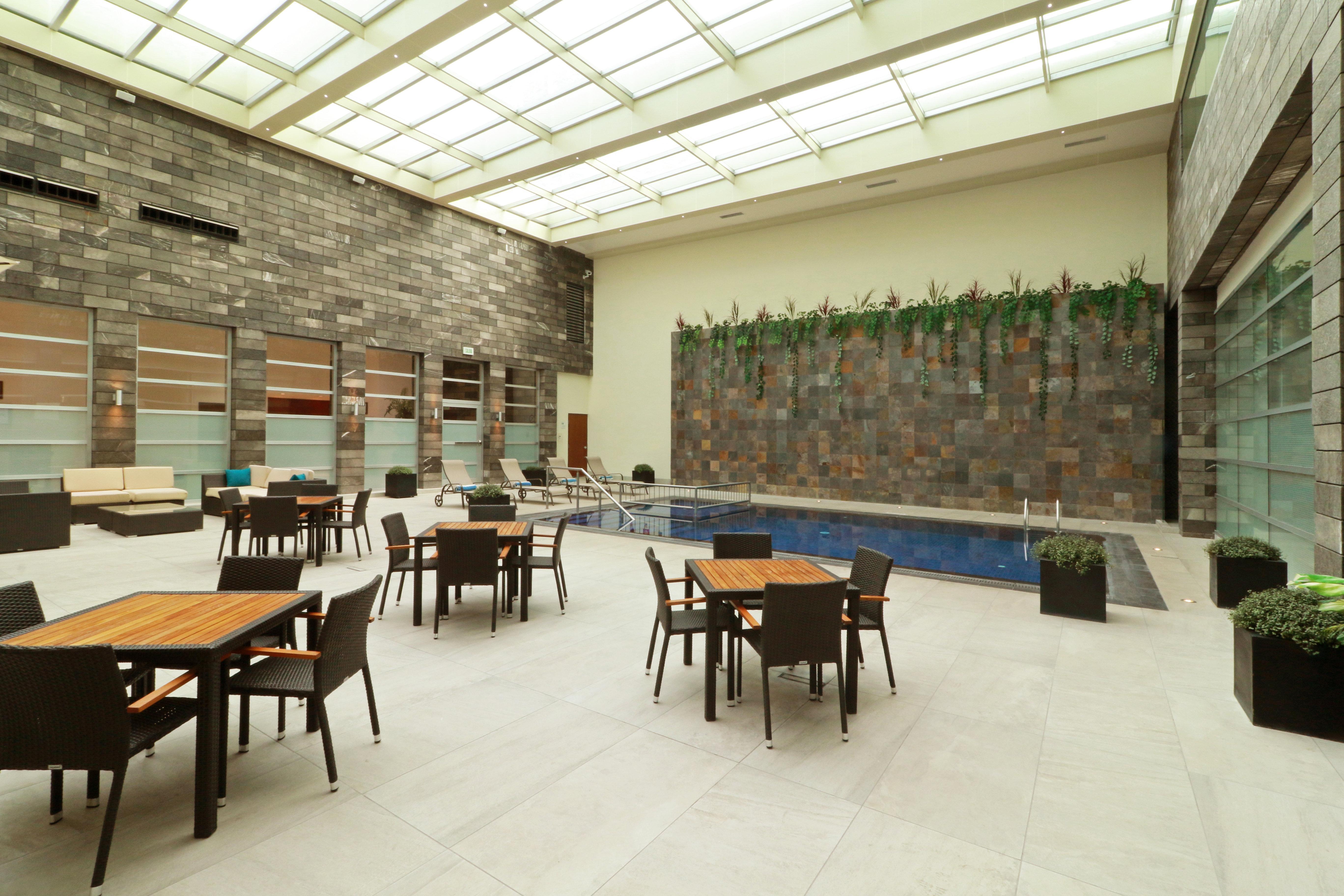 Holiday Inn & Suites Plaza Mayor By Ihg León Exteriér fotografie