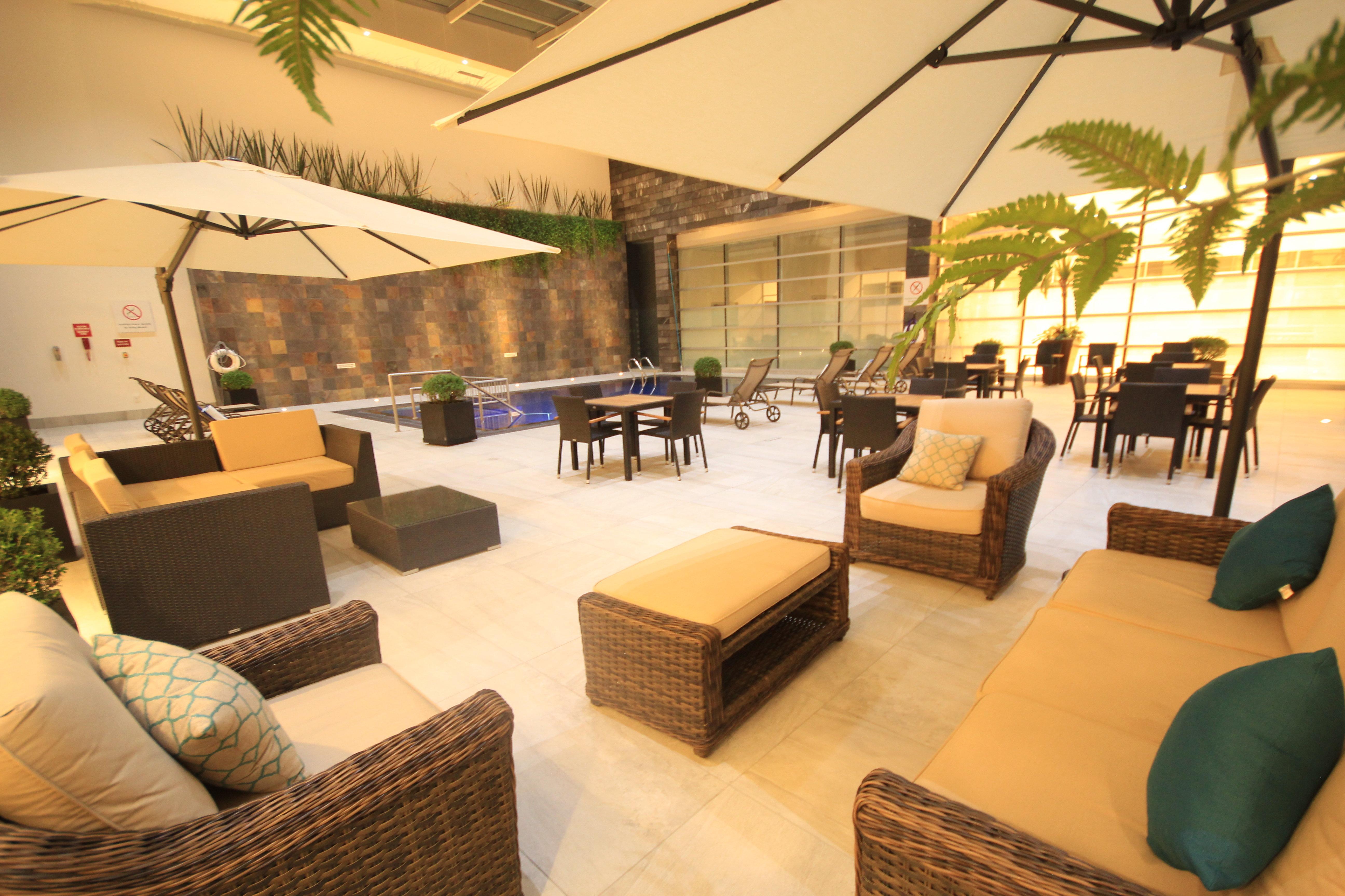 Holiday Inn & Suites Plaza Mayor By Ihg León Exteriér fotografie