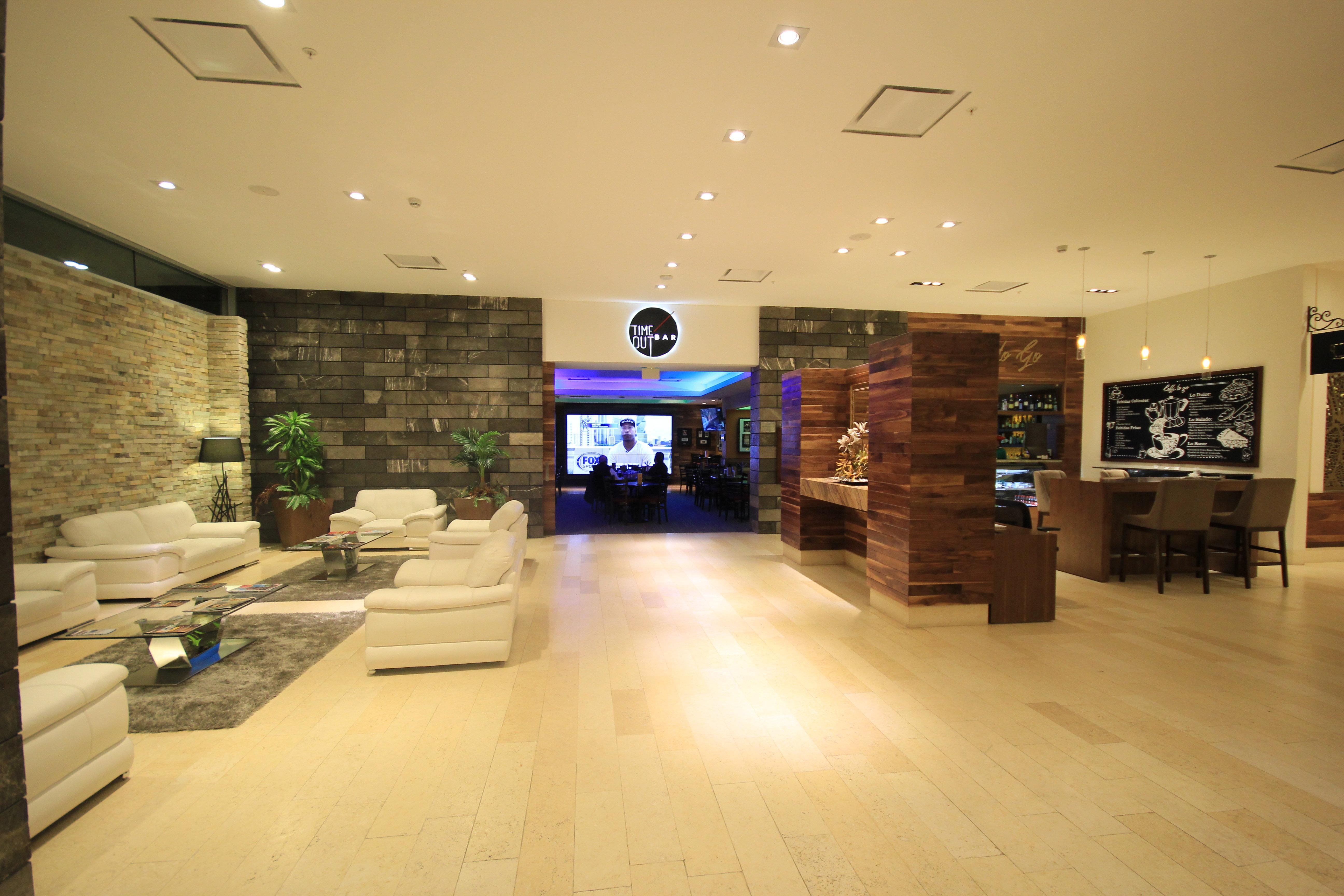 Holiday Inn & Suites Plaza Mayor By Ihg León Exteriér fotografie