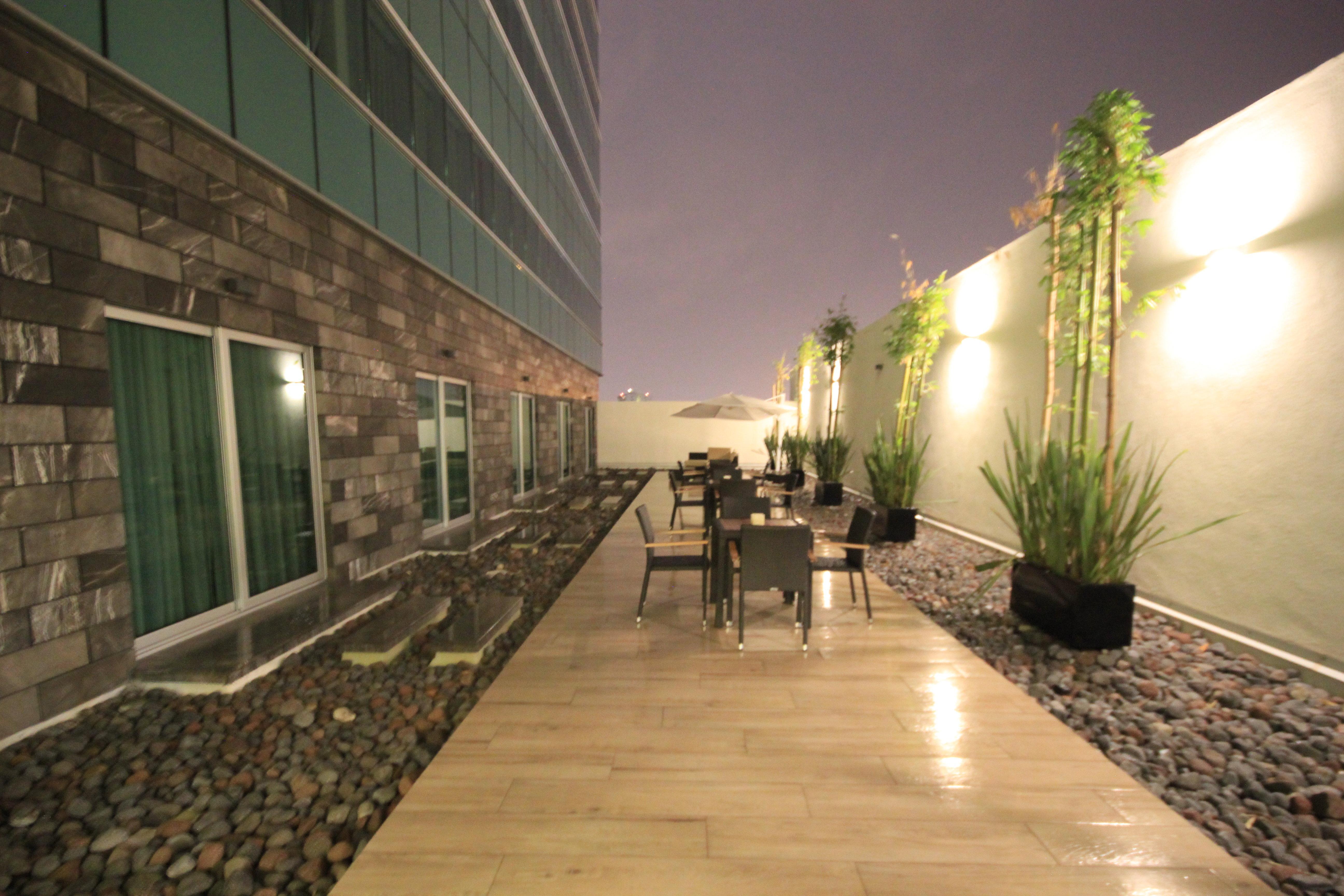 Holiday Inn & Suites Plaza Mayor By Ihg León Exteriér fotografie